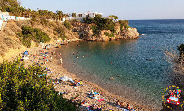 Παραλία Αλθέα: Θα νομίζεις ότι είσαι στο Ιόνιο αλλά θα βρίσκεσαι 40 λεπτά από την Αθήνα