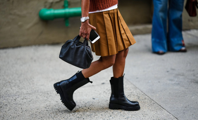 4 stylisth τρόποι για να φορέσεις τις Chelsea boots φέτος!