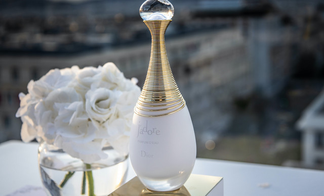 J’adore Parfum d’Eau: Το νέο καινοτόμο άρωμα του οίκου Dior σε μία φαντασμαγορική εκδήλωση στην Αθήνα!