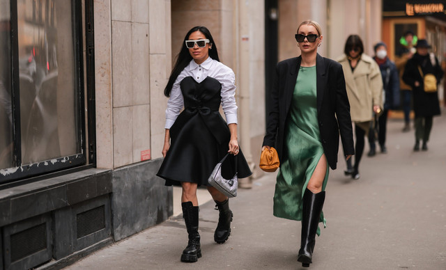 Slip dress: Το ρούχο που φοριέται από το γραφείο μέχρι τα wedding parties – δες πως θα το προσαρμόσεις