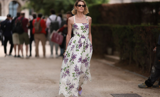 4+1 effortless chic summer outfits που θα φοράς ξανά και ξανά!