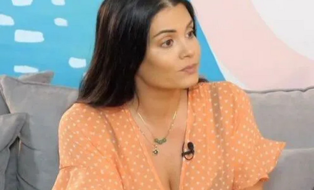 Μαρία Κορινθίου: Η εξομολόγηση για την 15χρονη κόρη της -«Παρακαλάω έξω από το δωμάτιό της για μια αγκαλιά»