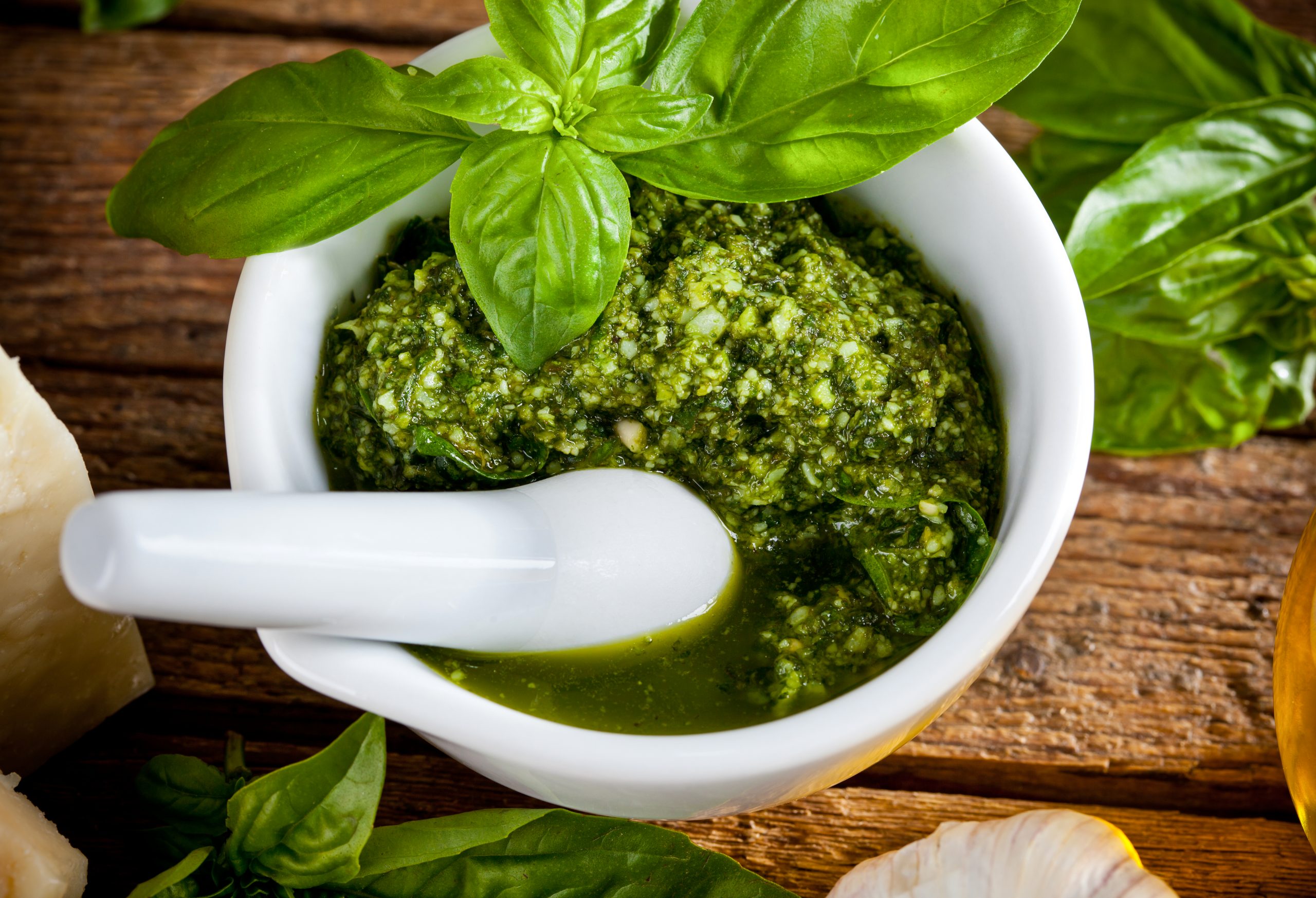 Τα 3 πιο εύκολα (και γρήγορα) pesto