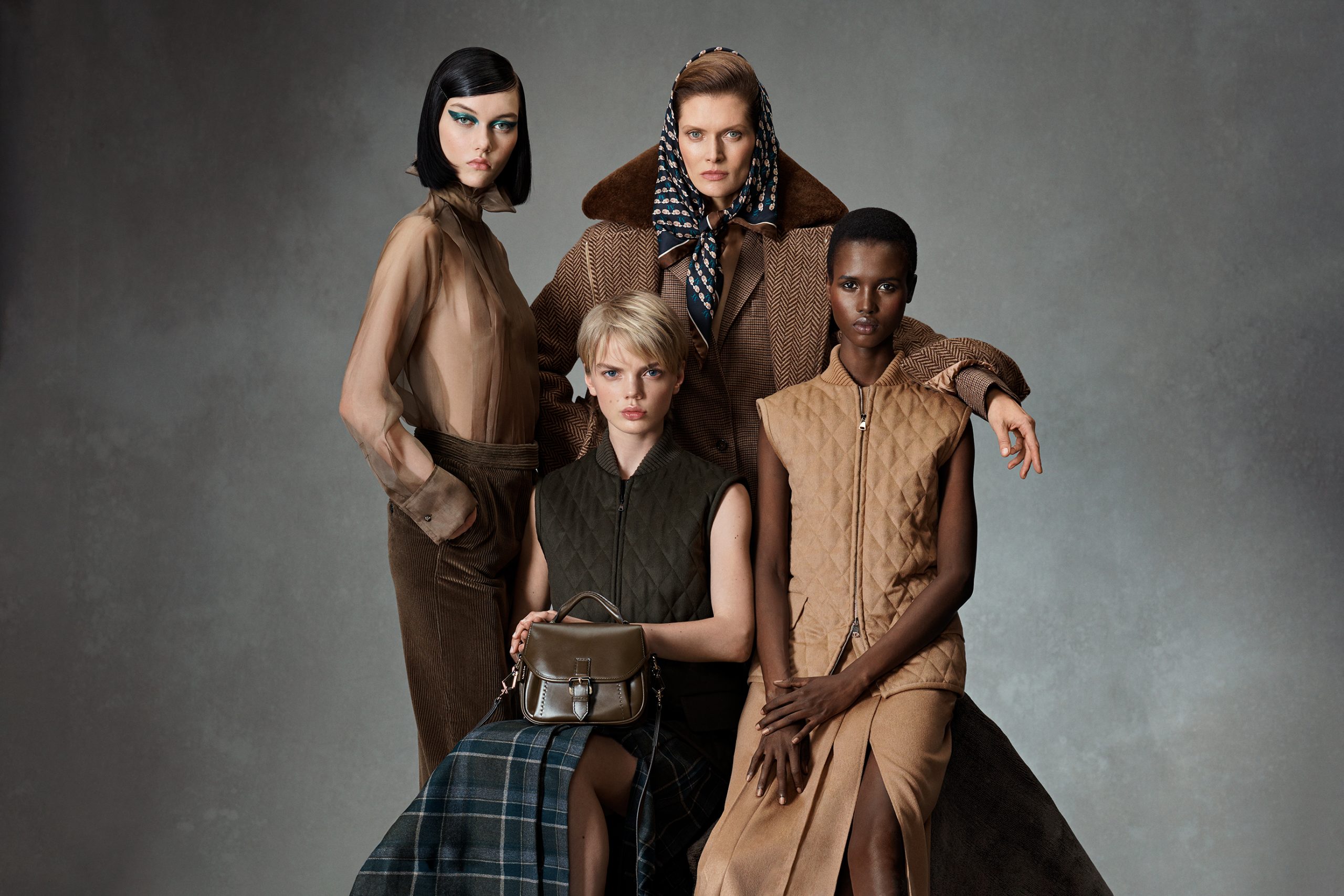 Max Mara F/W 21-22: Η καμπάνια-ωδή στη γυναικεία μοναδικότητα