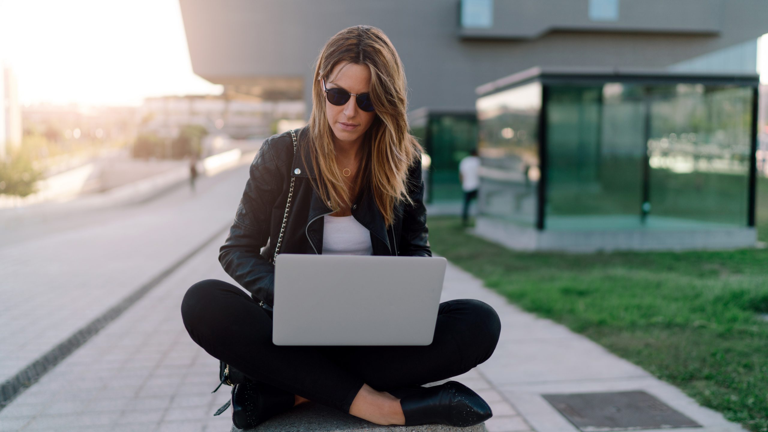 “Να μην τους ζαλίζουμε και πολύ” θέλουν οι Millennials όταν δουλεύουν 