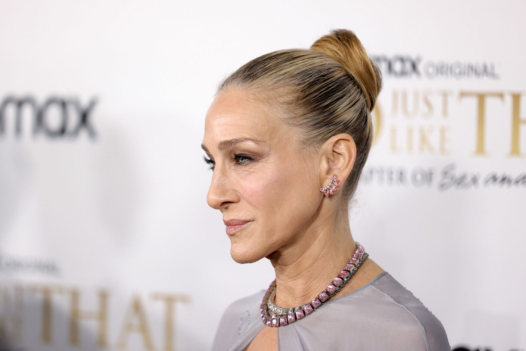 Η Sarah Jessica Parker ντύθηκε Carrie στη πρεμιέρα του And Just Like That…