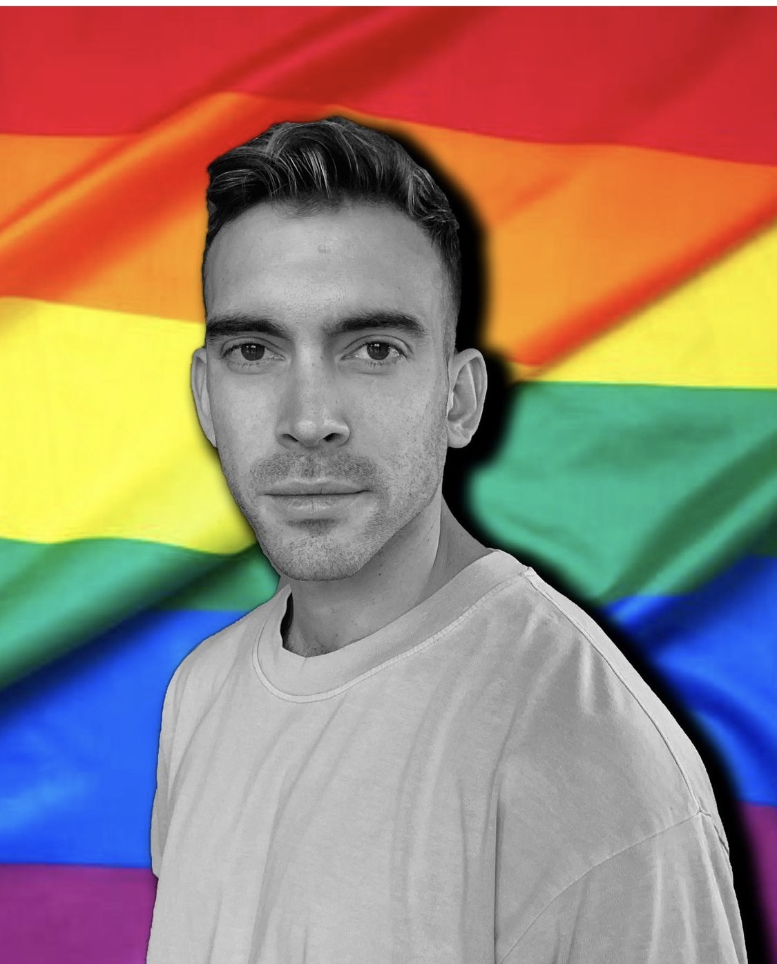 Ιάσονας Μανδηλάς: «Είμαι ομοφυλόφιλος, όλα αυτά τα χρόνια κρύβομαι». Δες το βίντεο