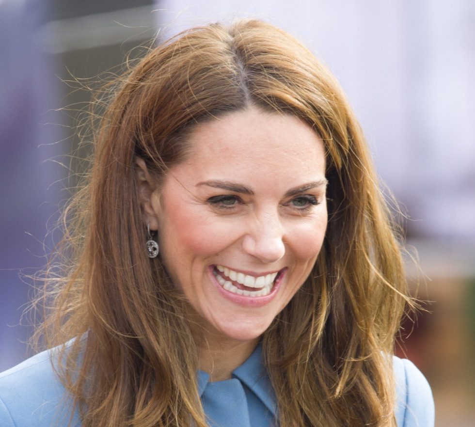 Kate Middleton: Όταν εμφανίστηκε με εσώρουχα στην πασαρέλα- Φωτογραφίες
