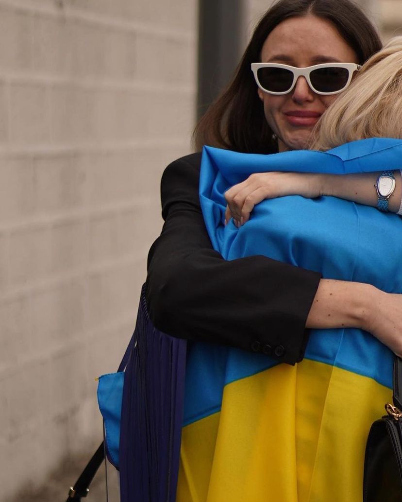 "No War in Ukraine"! Οι fashion influencers τάσσονται κατά του πολέμου