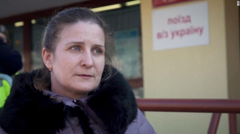 Πόλεμος στην Ουκρανία: Οι γυναίκες επιστρέφουν για να πολεμήσουν