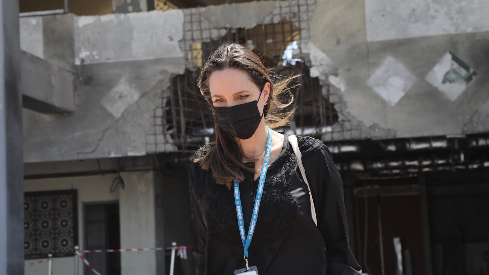 Angelina Jolie για τους πρόσφυγες: Από την Υεμένη στην Ουκρανία