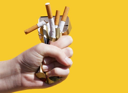 Τι συμβαίνει στον οργανισμό σου αν κόψεις το κάπνισμα;