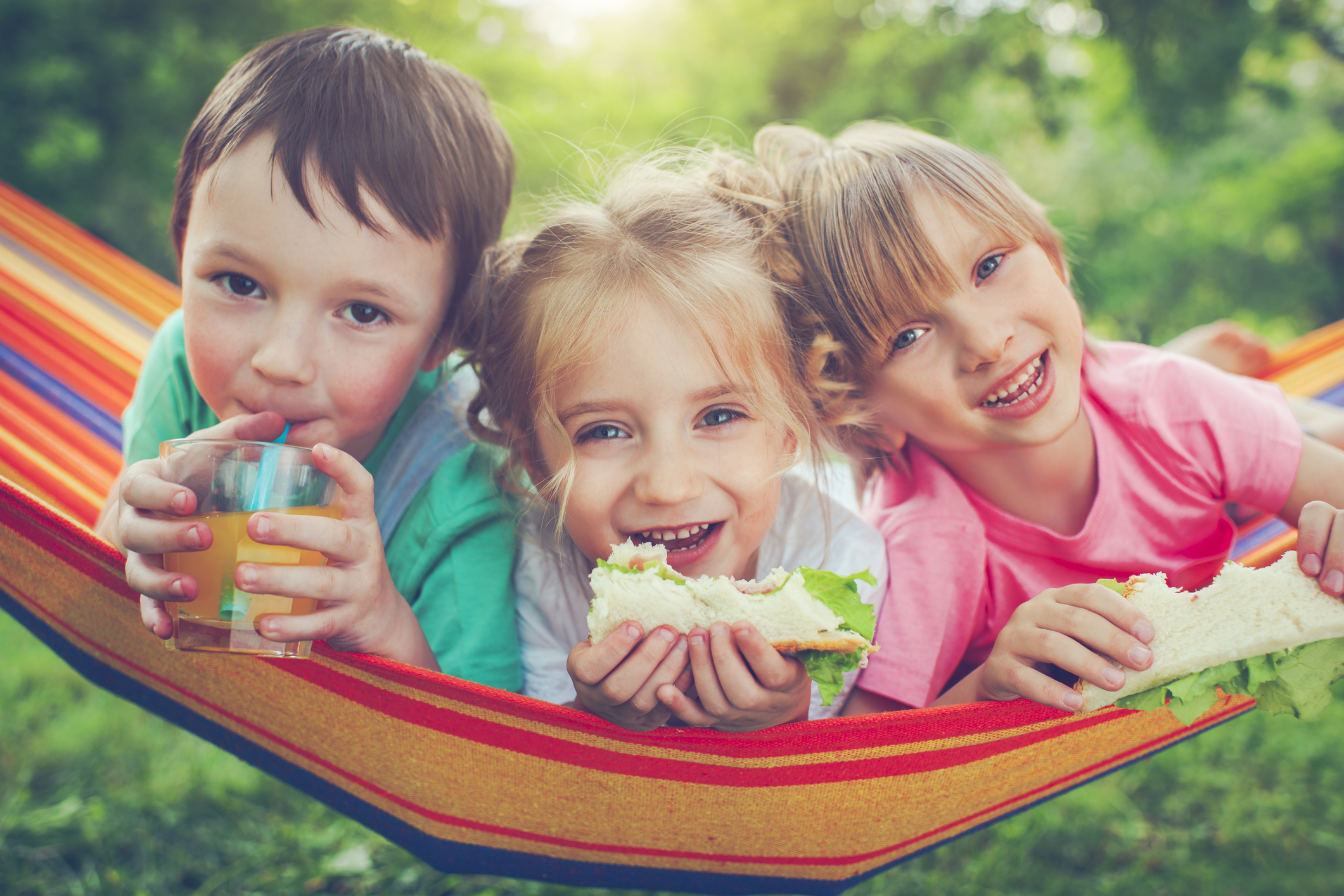 Τι αλλάζει στην διατροφή του παιδιού το καλοκαίρι; Η ειδικός απαντάει!