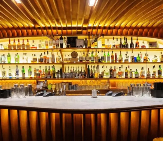 50 καλύτερα μπαρ στον κόσμο: Με τριπλή ελληνική εκπροσώπηση η φετινή λίστα