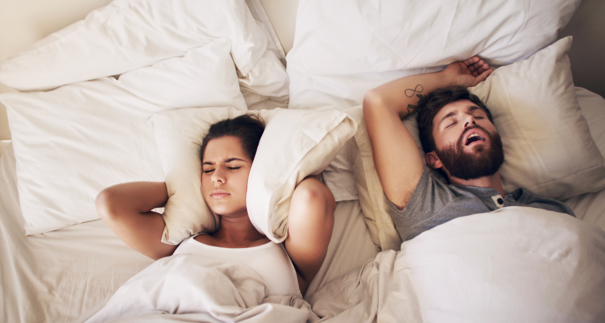 Διαζύγιο… ύπνου: γιατί μπορεί να σώσει τη σχέση σας