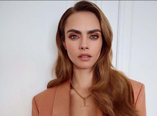 Cara Delevingne: Το υπέροχο σπίτι της στο L.A. είναι καθρέφτης της πολυσχιδούς προσωπικότητας της! #video