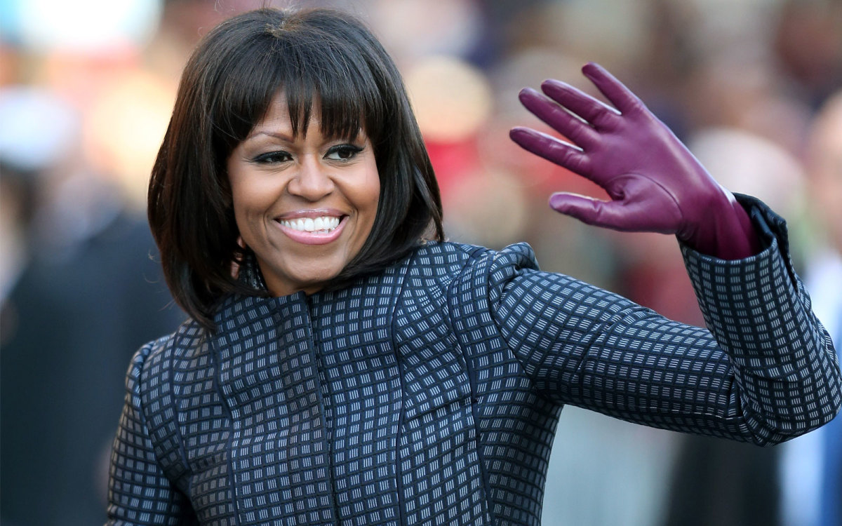 Michelle Obama: To denim co-ord της θα είναι (σίγουρα!) η επόμενη αγορά μας
