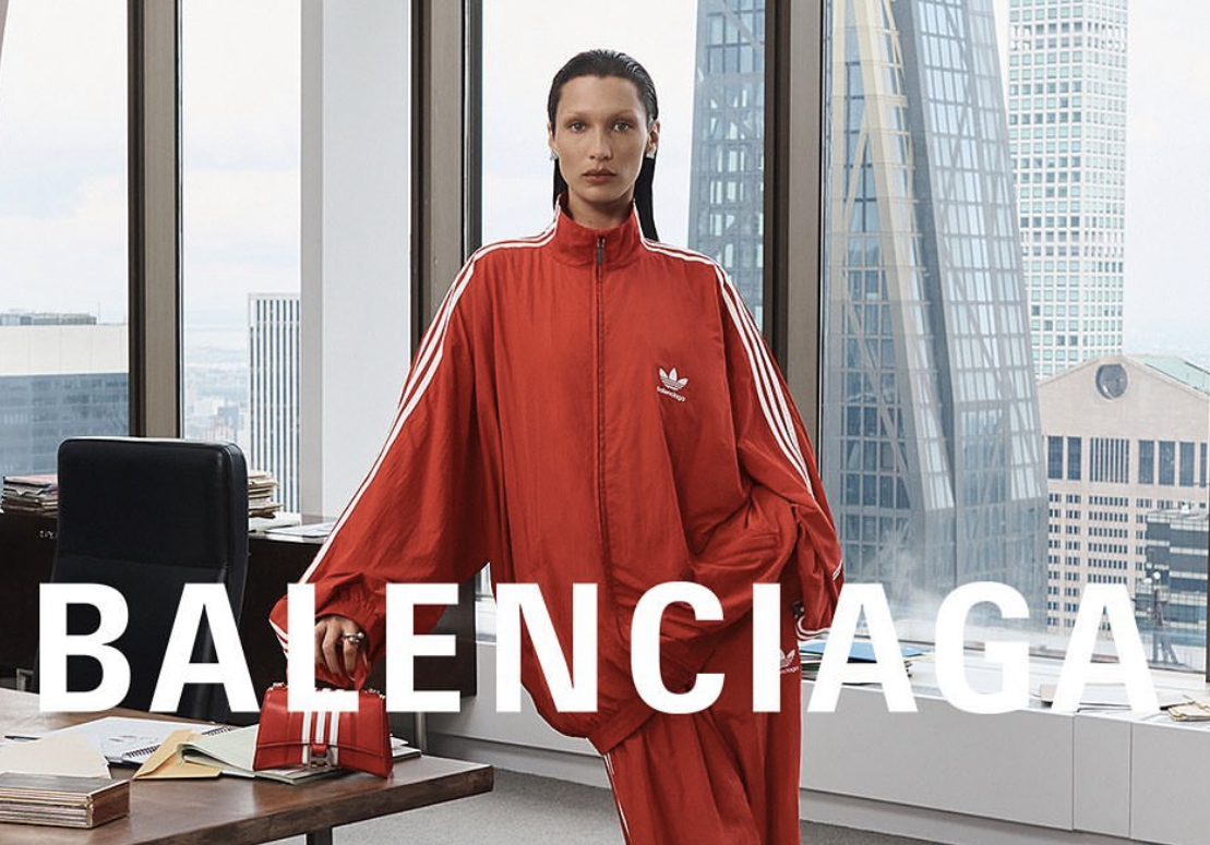 Balenciaga x Adidas: Η Bella Hadid μας δείχνει πως να φορέσουμε την πολυσυζητημένη συλλογή