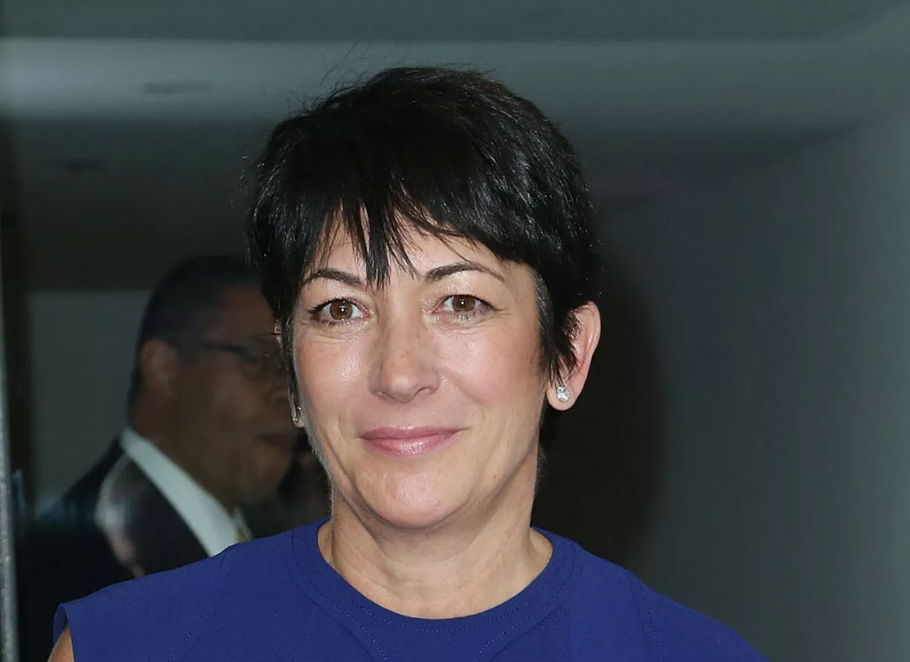 Θύμα trafficking περιγράφει την Ghislaine Maxwell: «Η πιο σεξουαλικά θρασεία γυναίκα που έχω γνωρίσει»