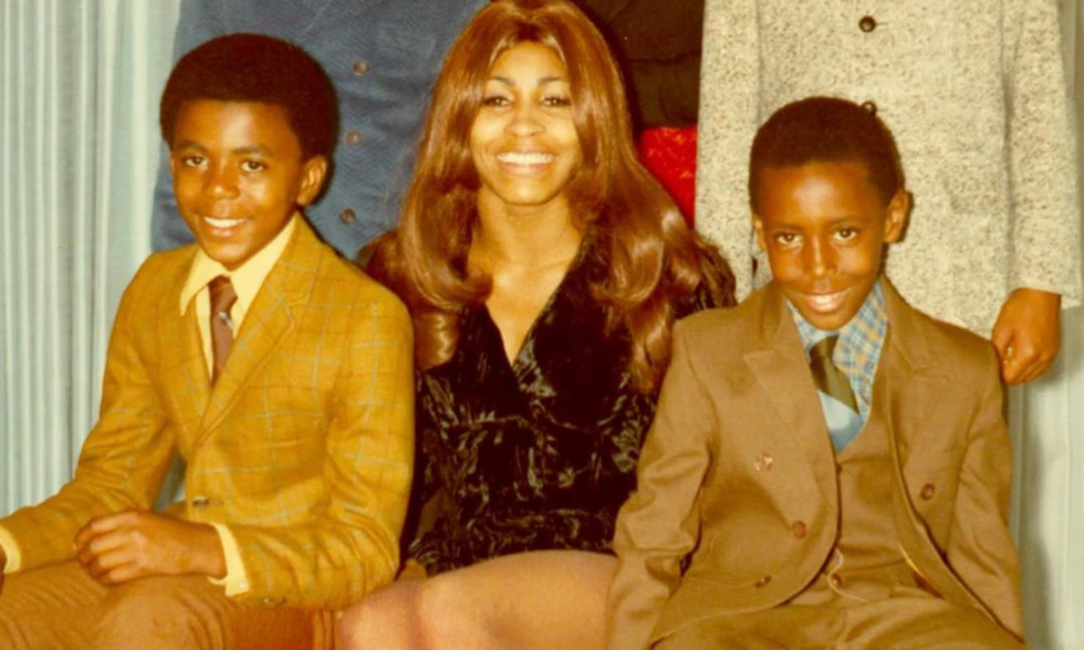 Tina Turner: Ο θάνατος του γιου της & οι άλλες τραγωδίες της πολυκύμαντης ζωής της τραγουδίστριας