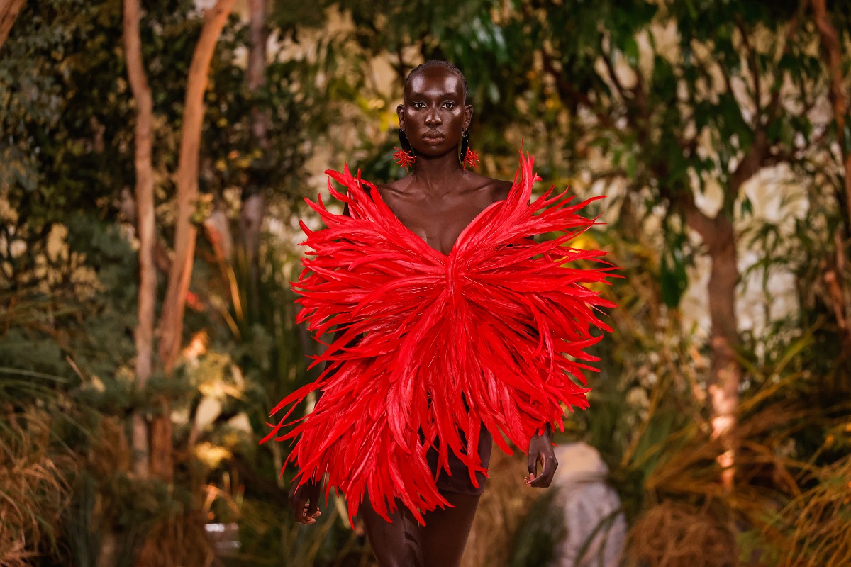 Paris Couture Week SS23: Η λαμπερή επίδειξη της Celia Kritharioti