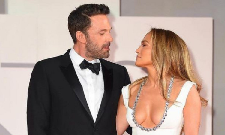 Η Jennifer Lopez μιλά για τη μικτή της οικογένεια με τον Ben Affleck