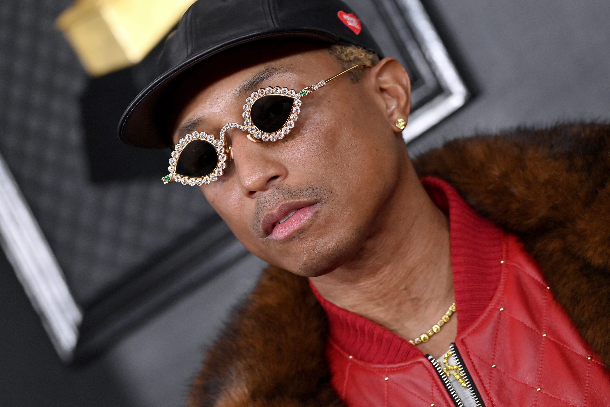 Ο Pharrell Williams είναι ο νέος Creative Director των ανδρικών συλλογών του οίκου Louis Vuitton