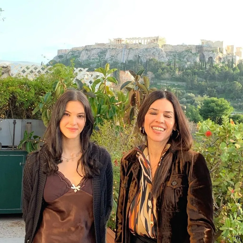 Ναταλία Δραγούμη: Η 20χρονη κόρη της κάνει τα πρώτα της βήματα στο μόντελινγκ