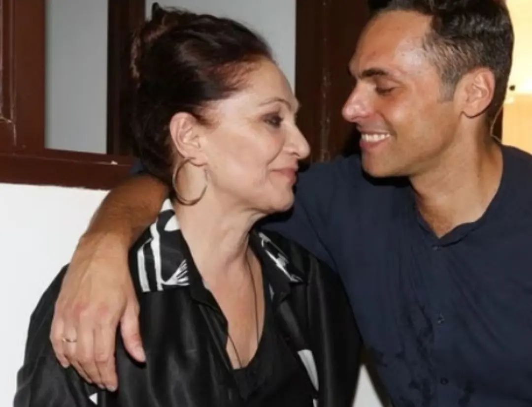 Φιλαρέτη Κομνηνού: «Δεν κρατιέμαι άλλο πια… Θα γίνω γιαγιά»