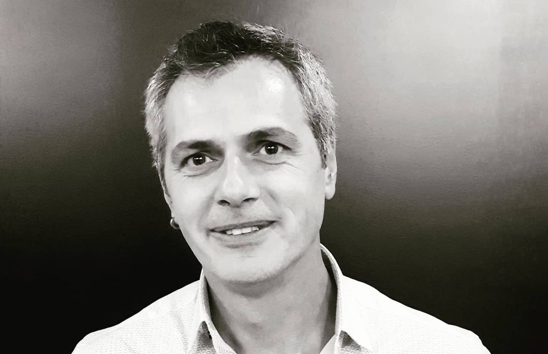 Μάριος Αθανασίου: Στο νοσοκομείο η κόρη του – «Οι γιατροί είναι υπερήρωες σε ένα ανύπαρκτο σύστημα υγείας»