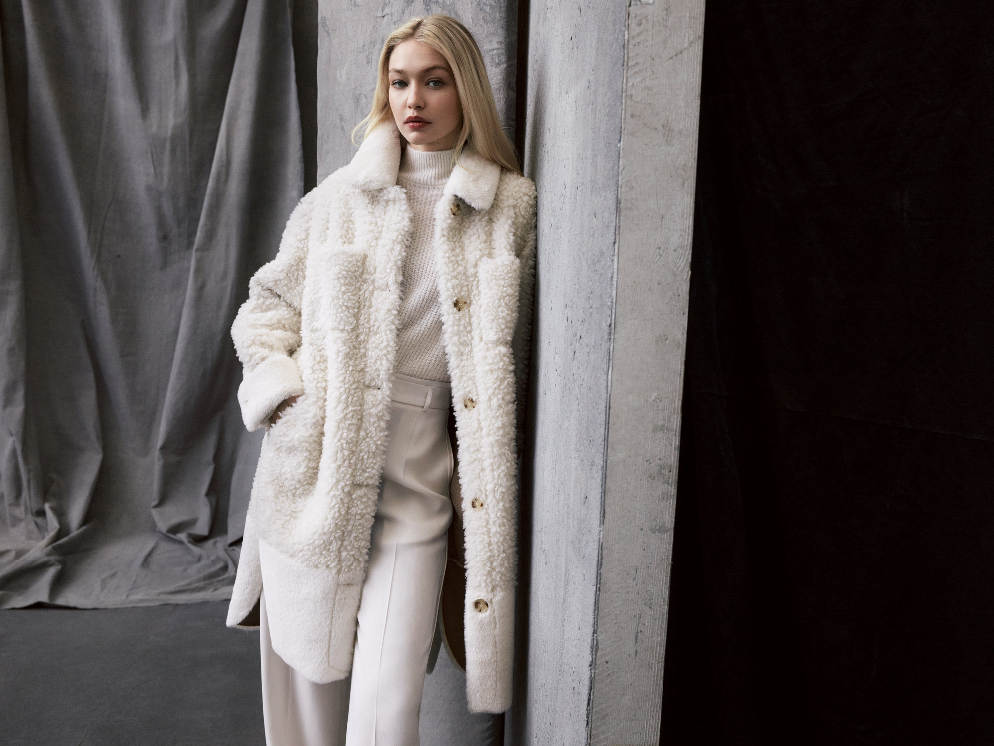 Η καμπάνια fall/winter 2023 της BOSS διεισδύει στις εμπνευστικές ιστορίες που ορίζουν ένα “bοss”
