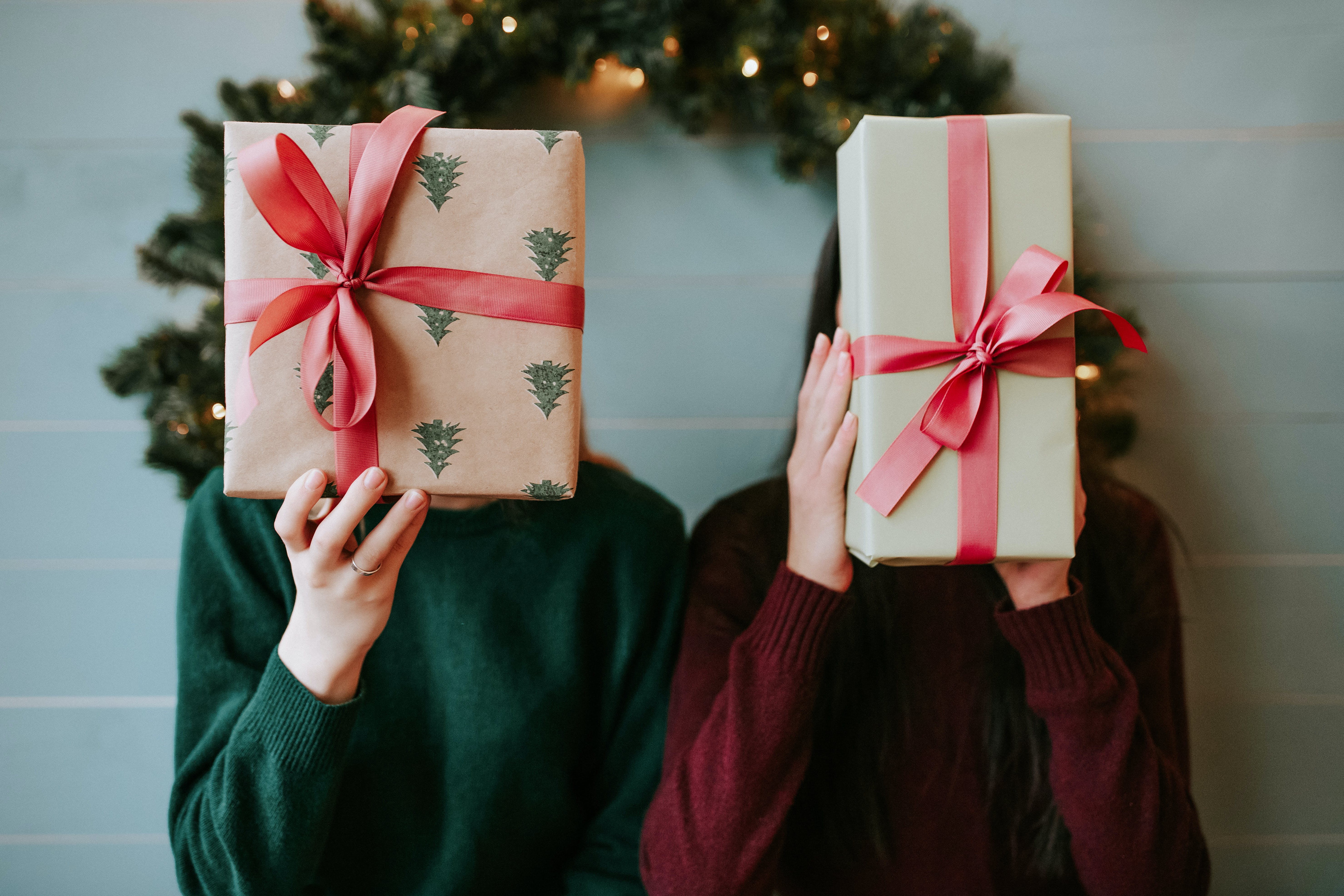 Holiday gift sets: οι 10 πιο όμορφες προτάσεις δώρων για beauty addicts!