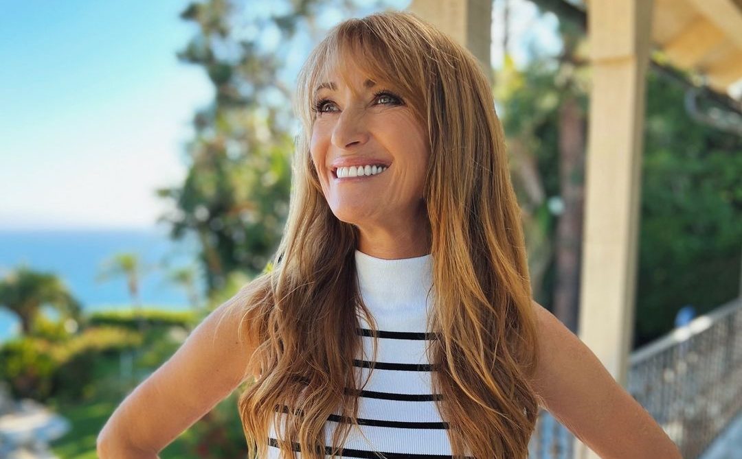 Jane Seymour: «Το σεξ στα 72 μου είναι πιο υπέροχο και παθιασμένο από οτιδήποτε άλλο θυμάμαι»