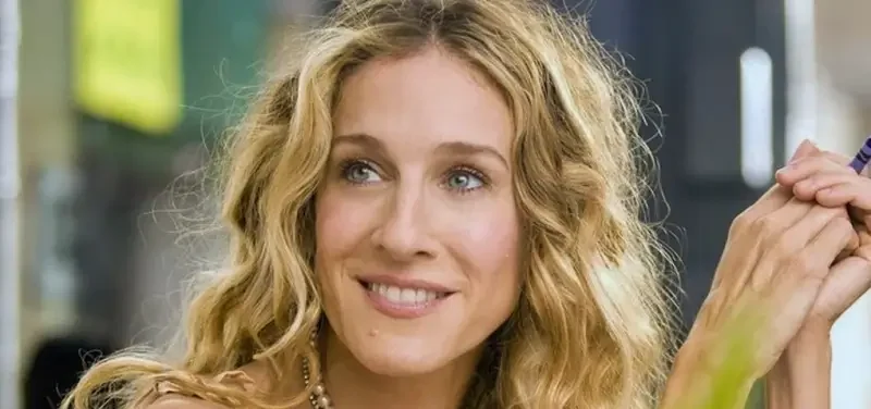 Carrie Bradshaw: Η εμβληματική tutu της στο «Sex and the City» πουλήθηκε για ένα τρελό ποσό