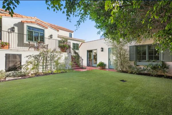Emma Stone: Πουλάει το σπίτι της στο Los Angels για ένα «ταπεινό» ποσό