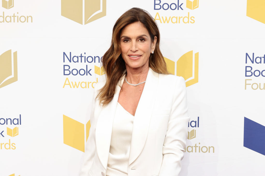 Cindy Crawford: Είχε γενέθλια και το γιόρτασε με μία αναδρομή στο παρελθόν