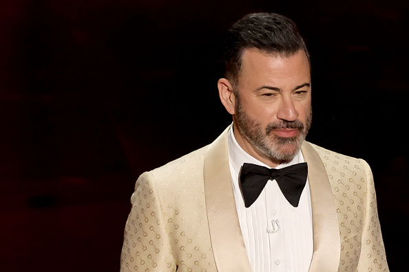 Jimmy Kimmel: Τα άστοχα αστεία του κατά την διάρκεια της μεγάλης βραδιάς των Όσκαρ