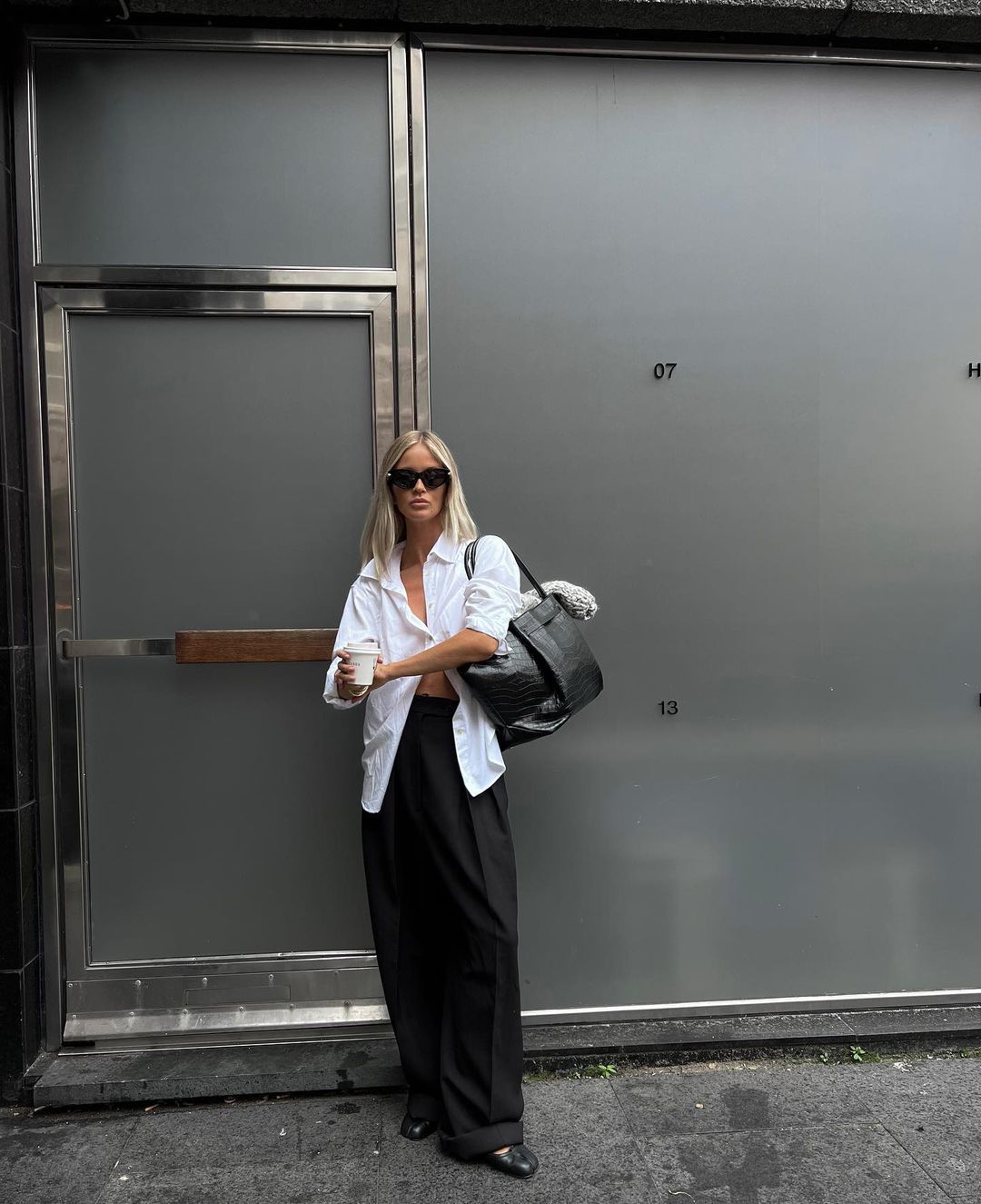 Palazzo pants: Ένα scandi girl σας δείχνει πώς θα τα φορέσετε φέτος για να κάνετε τη διαφορά