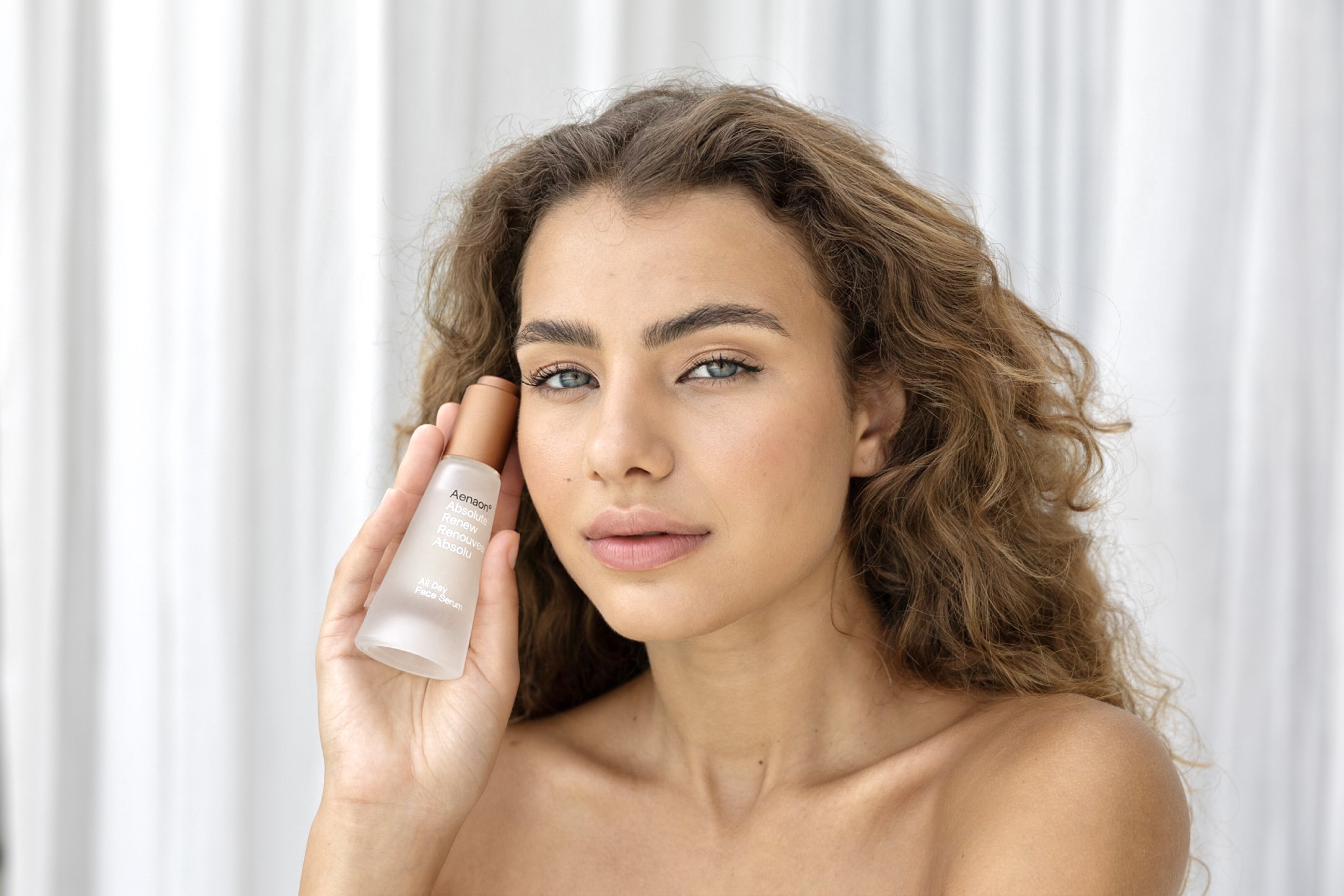 To ελληνικό skincare brand Aenaon° δημιουργεί για πρώτη φορά signature πρωτόκολλα spa για θεραπείες προσώπου και σώματος