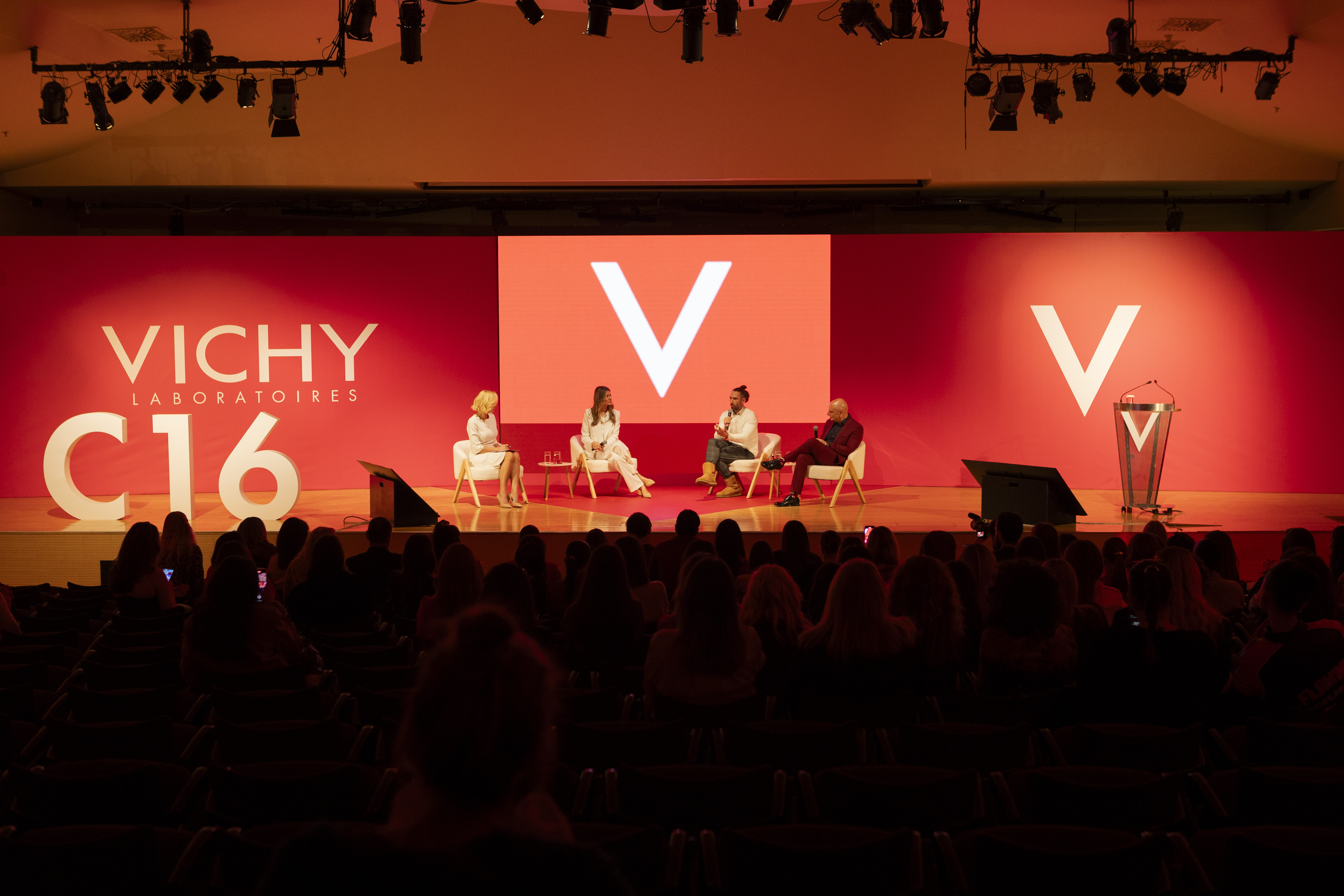 RED WAVE EVENTS BY VICHY LABORATOIRES